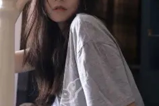 一手好牌打稀碎 三料影后马苏 被黑人驮肩 帮闺蜜撒谎 终究自断前程