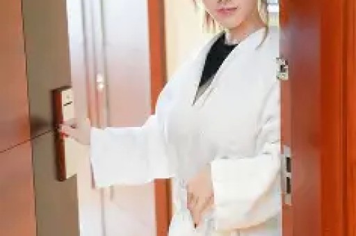 爆姐的饭后八卦：当代艺人的隐秘生活与娱乐圈的真相！